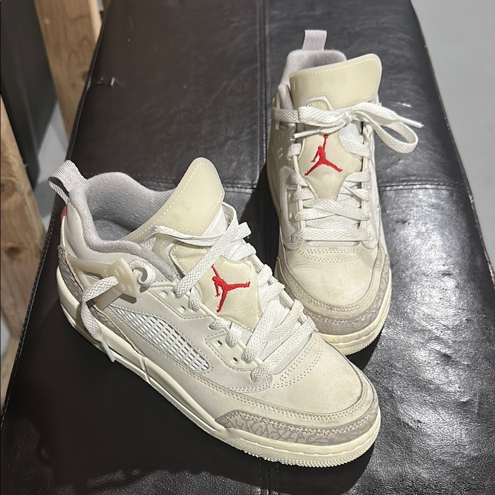 Jordan Cream/Red Low-Top Sneakers